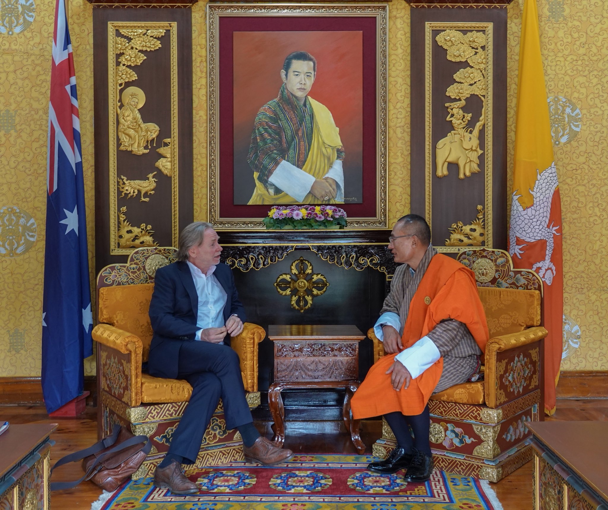 High Commissioner Philip Green OAM presenting his credentials to H.E. Smt. Droupadi Murmu ji