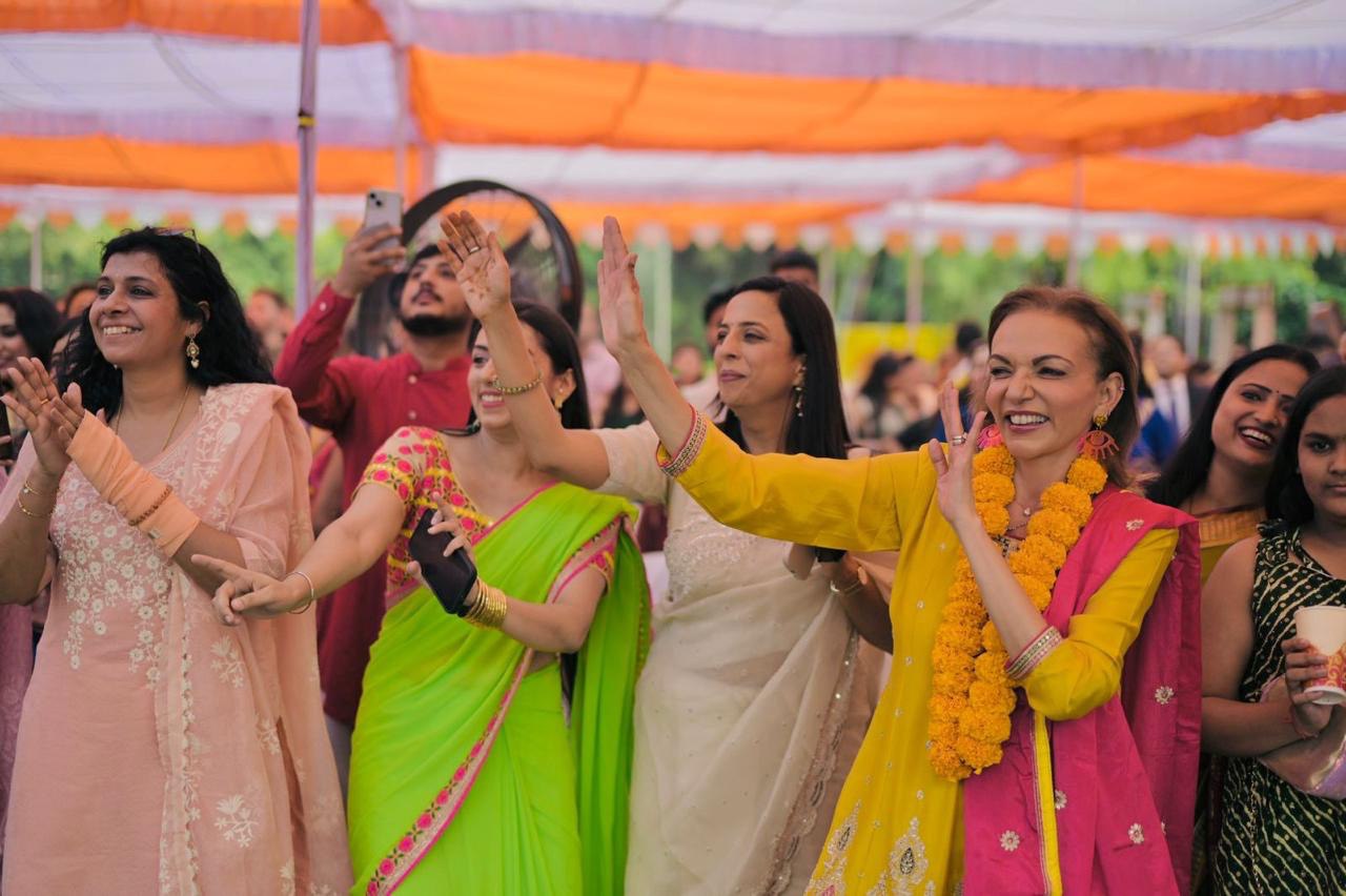 High Commissioner Philip Green OAM presenting his credentials to H.E. Smt. Droupadi Murmu ji